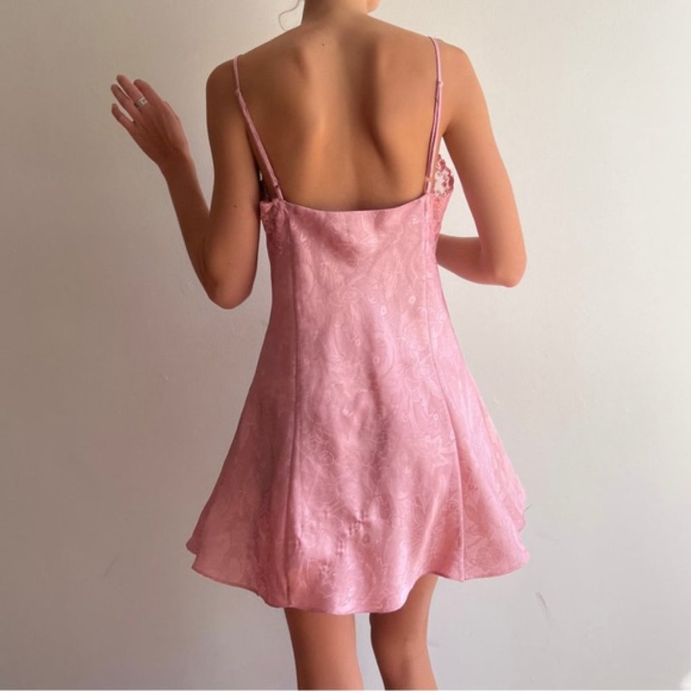 victoria’s secret dress - Picture 2 of 3